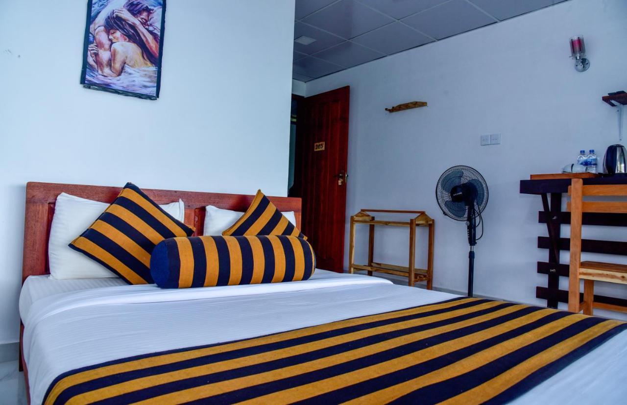 Onestar Ella Hotel Buitenkant foto